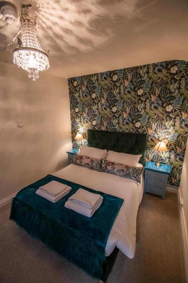 Royal George Hotel Great Easton  Luaran gambar