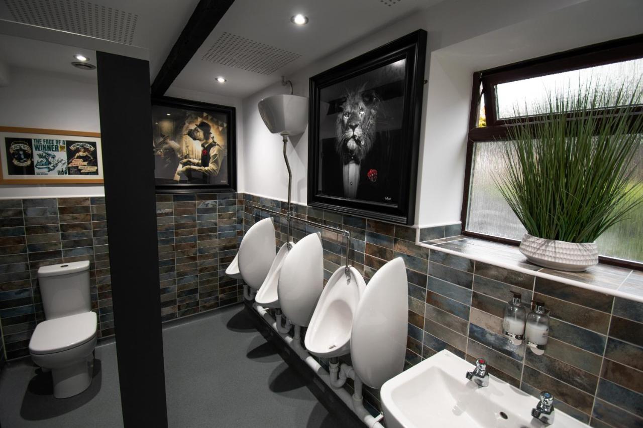 Royal George Hotel Great Easton  Luaran gambar