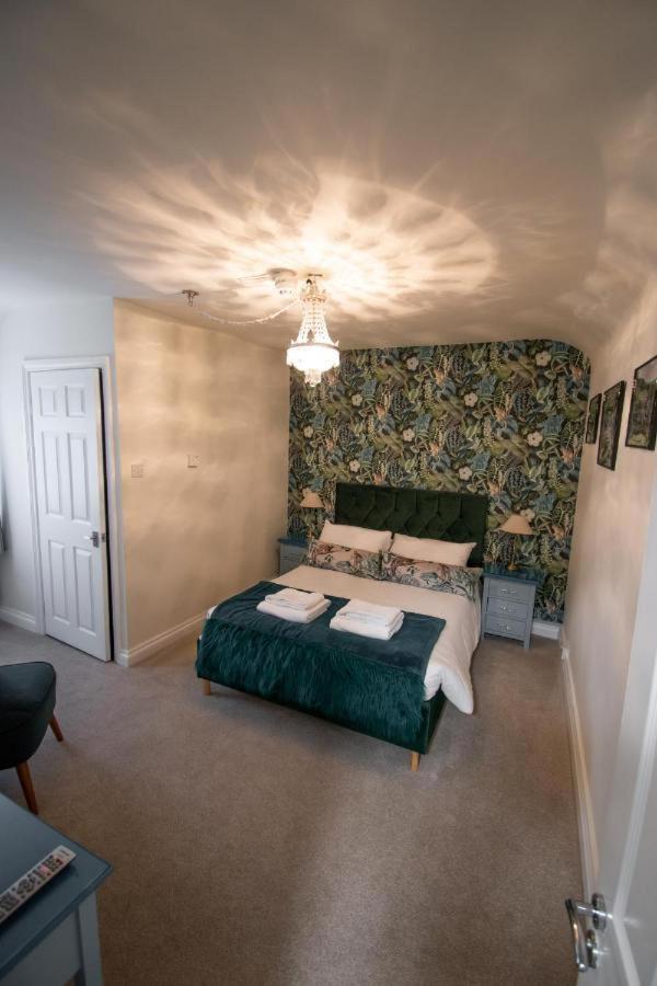 Royal George Hotel Great Easton  Luaran gambar